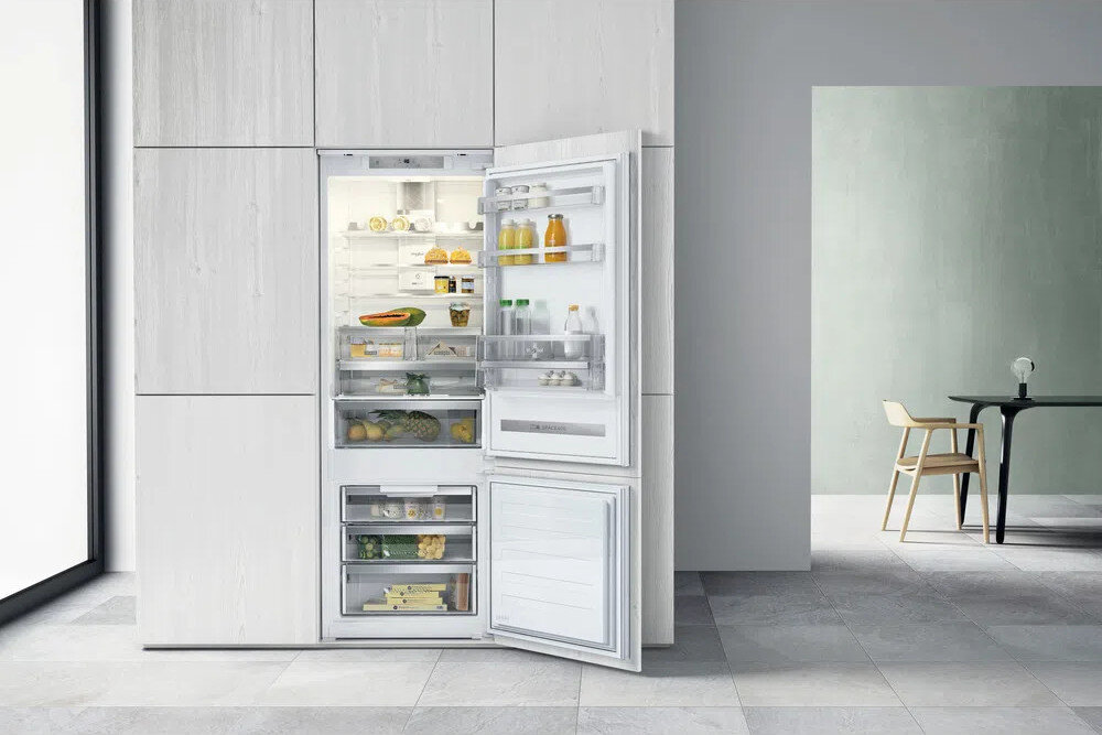 LODÓWKA WHIRLPOOL SP40802EU2 postaw przy ścianie XlentFit
