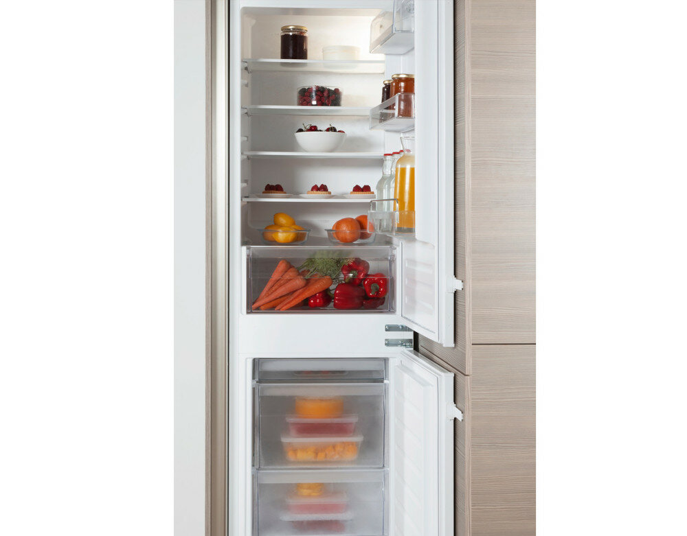 Lodówka WHIRLPOOL ARG 585 zarządzanie przestrzenią
