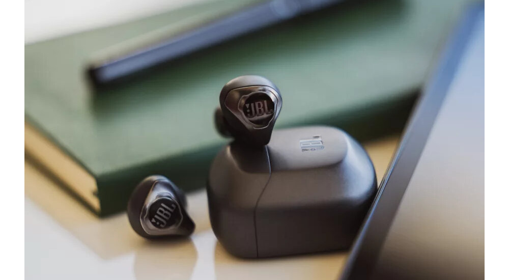 Słuchawki dokanałowe JBL Club Pro+ ANC końcówki wkładki rozmiar aplikacja