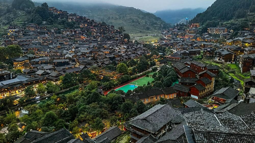 Smartfon HUAWEI Mate 40 Pro matryca rozmiar obiektywy zdjęcia fotografia zoom optyczny hybrydowy