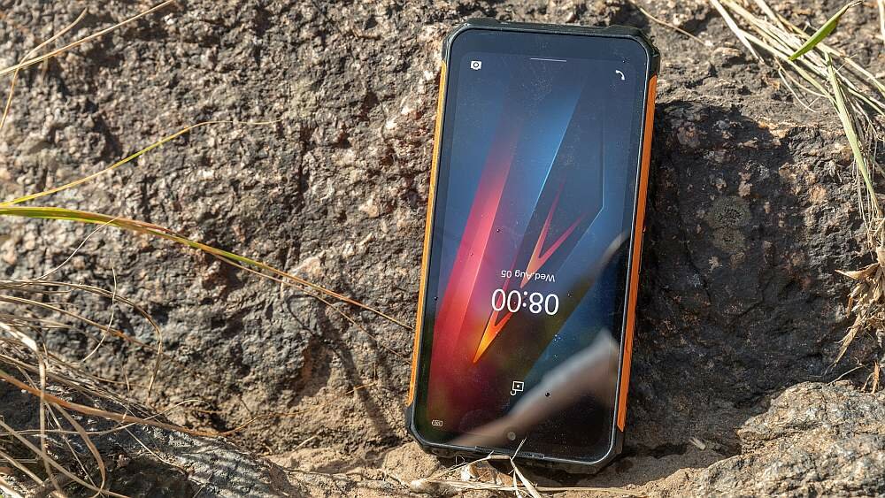 Smartfon ULEFONE Armor 8 procesor ram ekran bateria wydajność aparat pojemność rozdzielczość funkcje blokady odporność zdjęcia filmy dane cechy