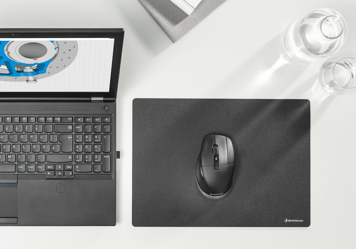 Zestaw-3DCONNEXION-SpaceMouse-Enterprise-Kit-2-podkladka