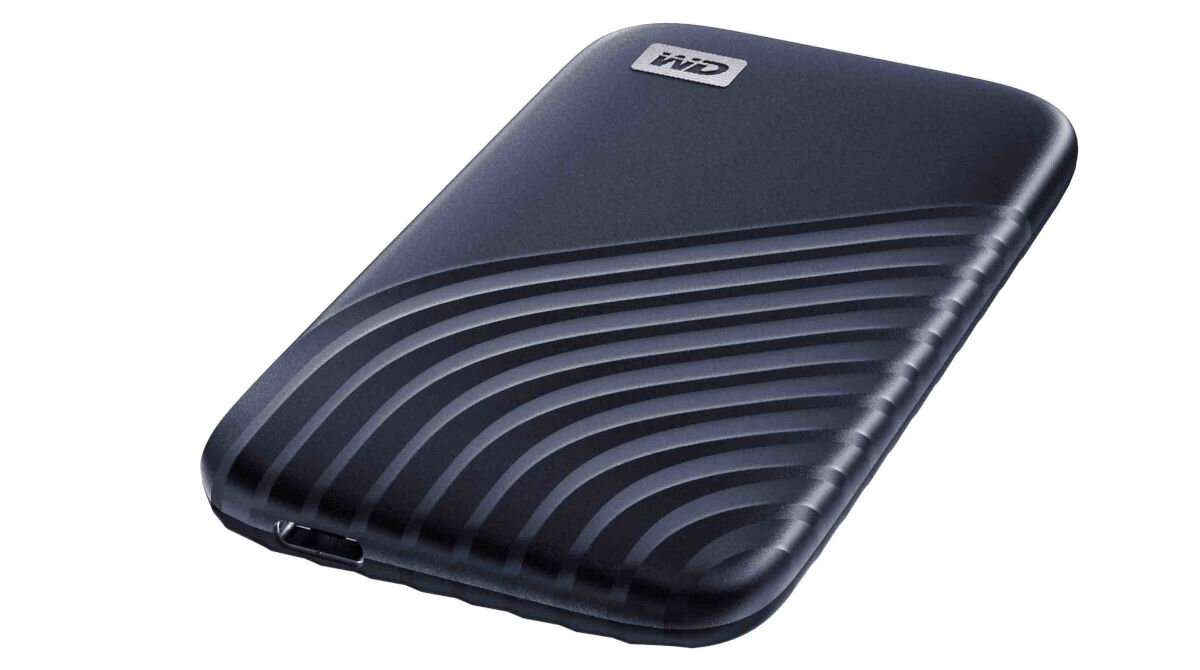Dysk WD My Passport 2TB SSD Niebieski metalowa obudowa stylowy wygląd różne wersje kolorystyczne elegancki wygląd
