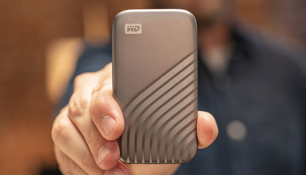Dysk WD My Passport 500GB SSD Złoty dołączone oprogramowanie kopia zapasowa na dysku w chmurze jednorazowa konfiguracja kompatybilność z Apple Time Machine Mac