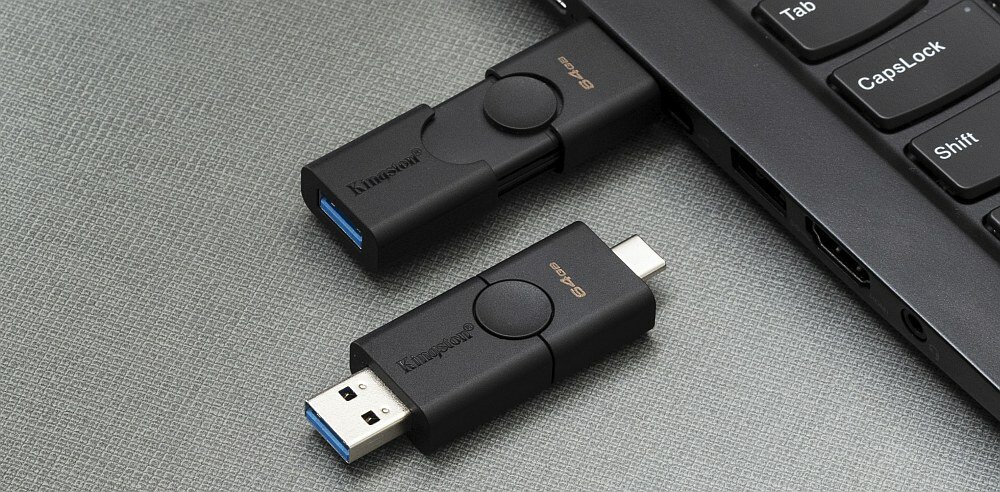 Pendrive KINGSTON DTDE porty