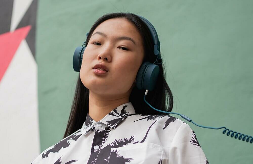 SŁUCHAWKI NAUSZNE FRESH N REBEL CAPS 2 STORM GREY CIEMNOSZARY kabel guma wytrzymałość