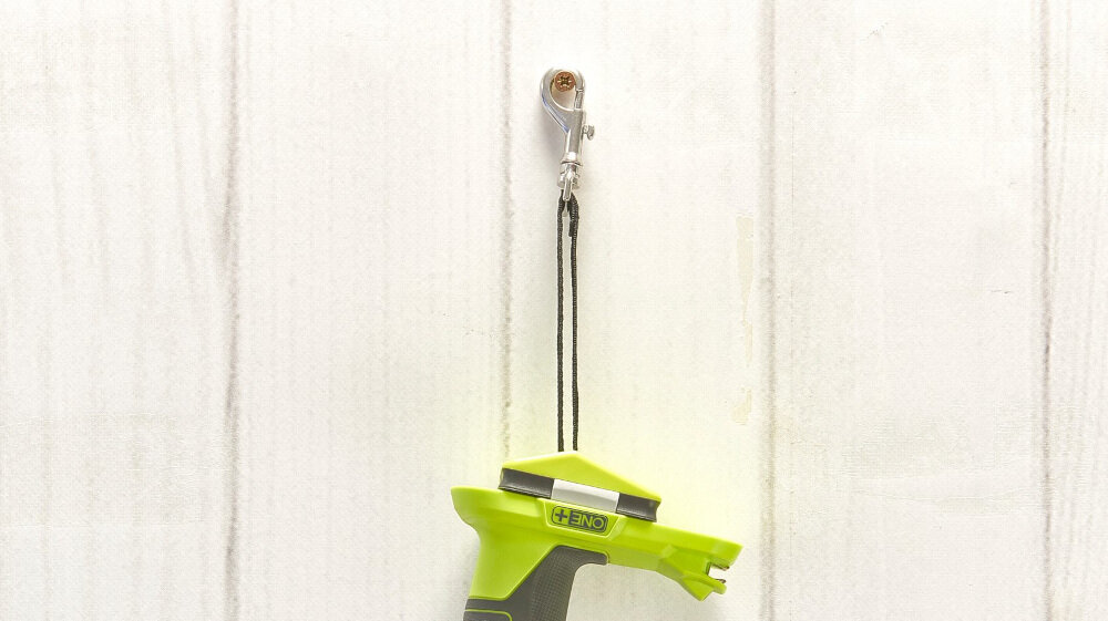 Smycz do elektronarzędzi RYOBI Rlyard funkcjonalne rozwiązanie utrzymanie porządku w warsztacie