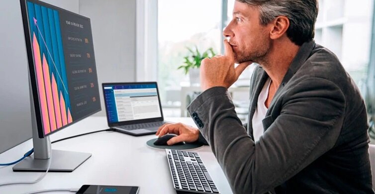 Monitor DELL U2421E - Matowa powłoka matrycy brak efektu lustra