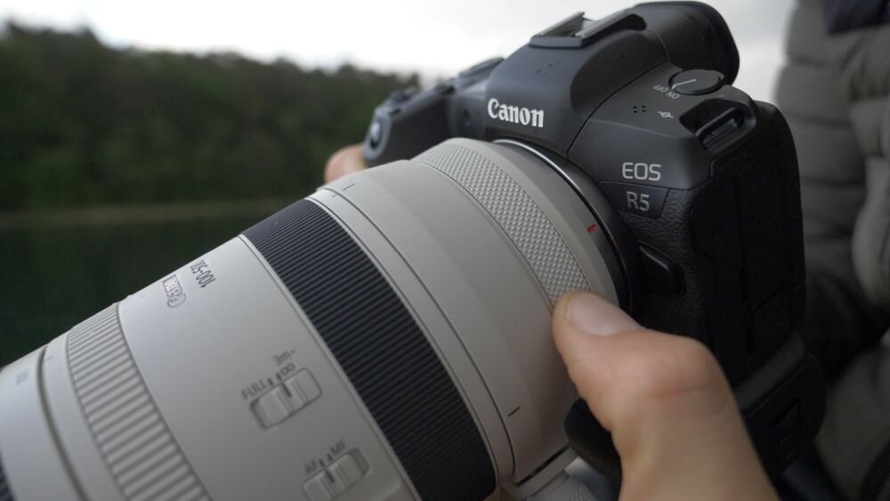 Obiektyw CANON RF 100-500 mm f-4.5-7.1 L IS USM ogniskowa przysłona ostrość pierścienie optyka soczewki powłoki montaż bagnet światło jasność zoom filtry waga