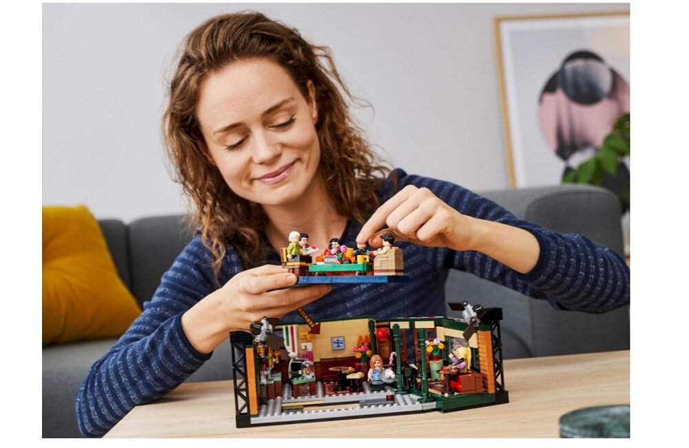 LEGO Ideas Central Perk 21319 kreatywna zabawa prawidłowy rozwój merytoryczny dziecka klocki figurki minifigurki bez zasilania klasyczna zabawa wysoka jakość lego wielogodzinna zabawa