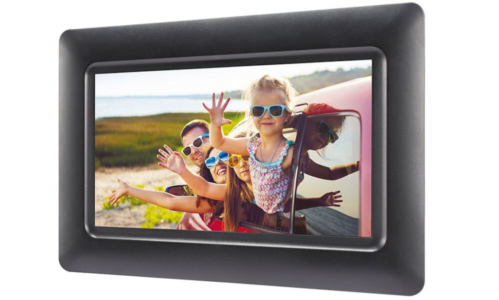 Ramka cyfrowa AGFAPHOTO APF700 Czarny prezentacja ramki ze zdjęciem pod kątem na białym tle automatyczny pokaz slajdów ustaw czas wyświetlania indywidualny charakter