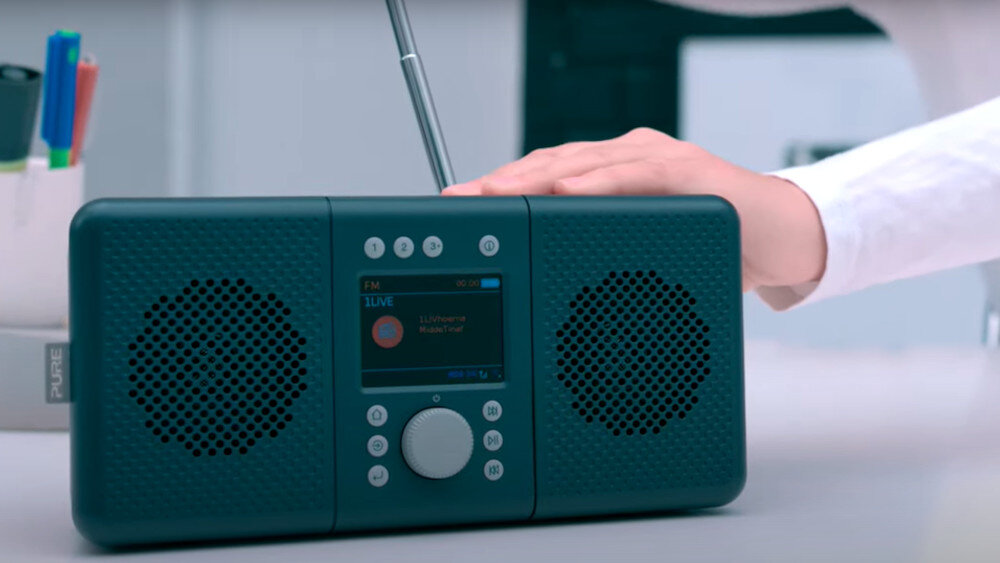 Radio PURE Elan Connect+ - zasilanie
