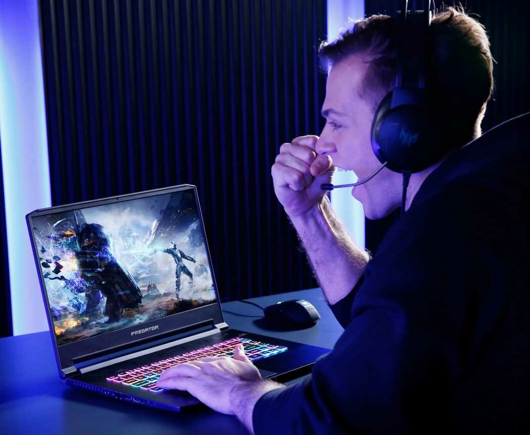 Laptop ACER Predator Triton 500 - SSD RAM DDR4