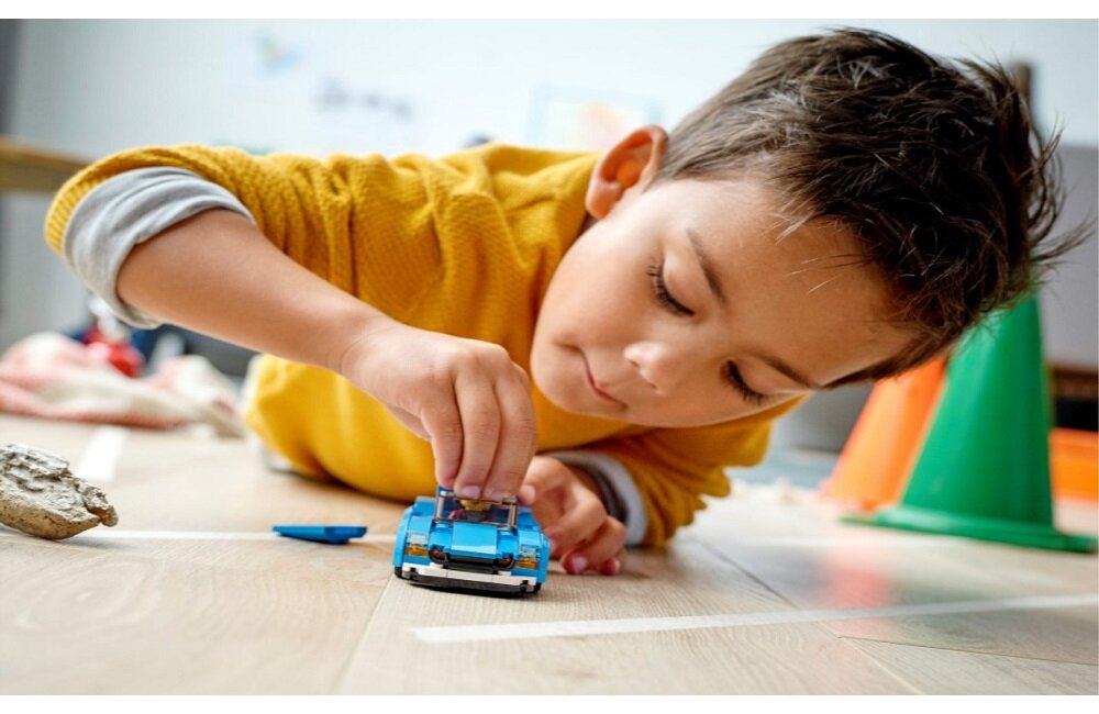 LEGO Creator 3w1 Samochód sportowy 31100 kreatywna zabawa prawidłowy rozwój merytoryczny dziecka klocki bez zasilania klasyczna zabawa wysoka jakość lego wielogodzinna zabawa