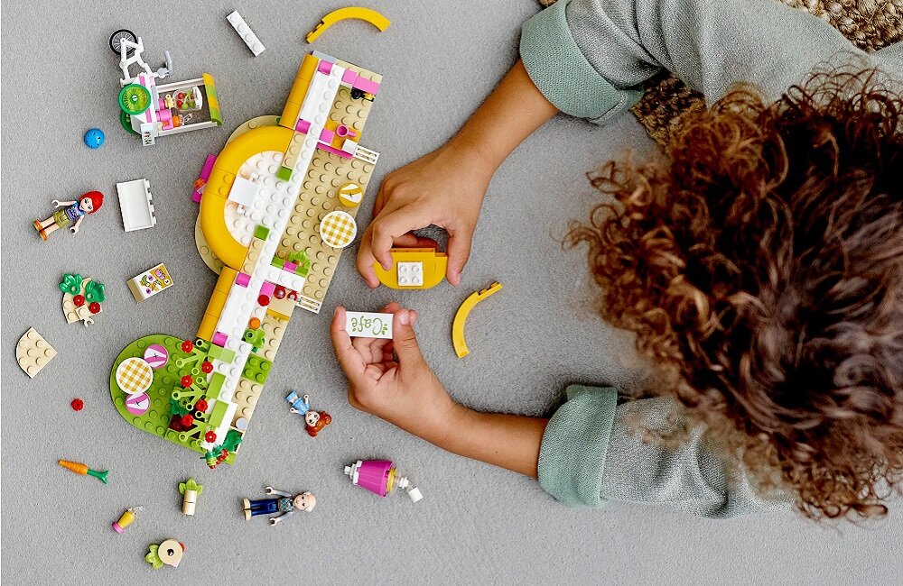 LEGO Friends Ekologiczna kawiarnia w Heartlake City 41444 Gruntowne testy wytrzymałościowe dla dzieci od 6 roku życia