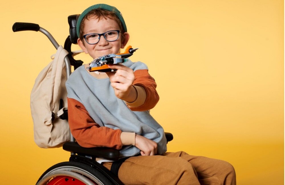 LEGO Creator Cyberdron 31111 Odlotowa zabawka dla małych odkrywców kosmosu 113 elementów