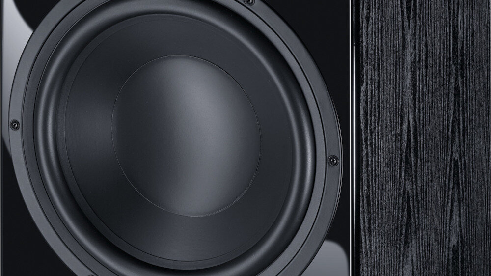 Subwoofer MAGNAT Signature Sub 530A - funkcja czuwania