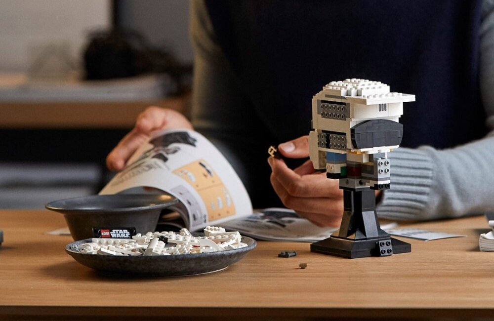 LEGO Star Wars Hełm zwiadowcy szturmowców 75305 Szczegółowe i przejrzyste instrukcje