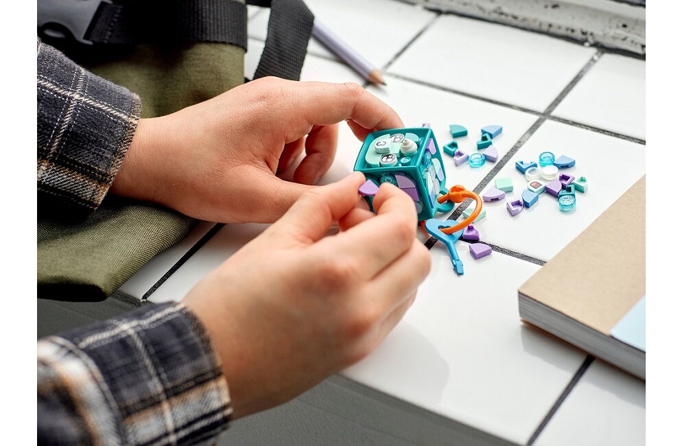 LEGO Dots Zawieszka z narwalem 41928 Kreatywna zabawka 85 elementów personalizacja zawieszki