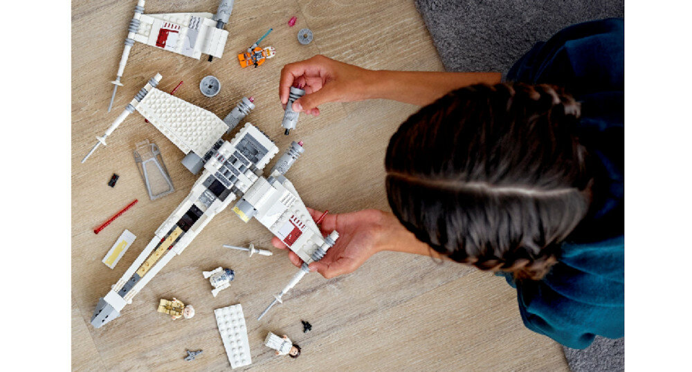 LEGO Star Wars Myśliwiec X-Wing Luke’a Skywalkera 75301 kreatywność konstrukcja