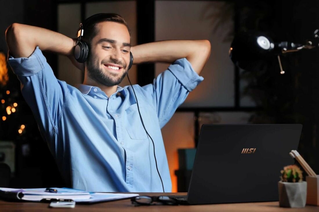 Laptop MSI Summit E14 - NVIDIA GeForce