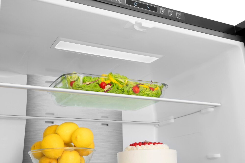 Lodówka HISENSE RS694N4TFE Side by side Kostkarka Oświetlenie LED