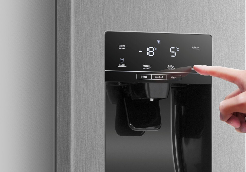 HISENSE RS650N4AC2 Side by Side No frost 179.1cm Srebrna Podajnik wody