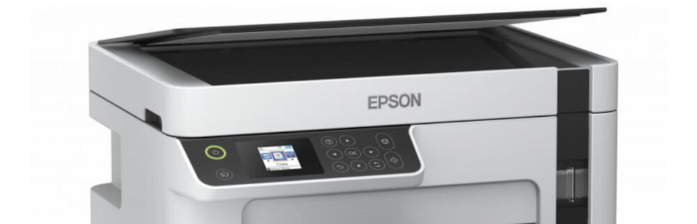 Urządzenie wielofunkcyjne EPSON EcoTank M2120 Wi-Fi prezentacja urządzenia od przodu pod kątem na białym tle zbliżenie na górną część rozdzielczość skanowania 1200 x 2400 DPI czas skanowania A4 sprawne działanie