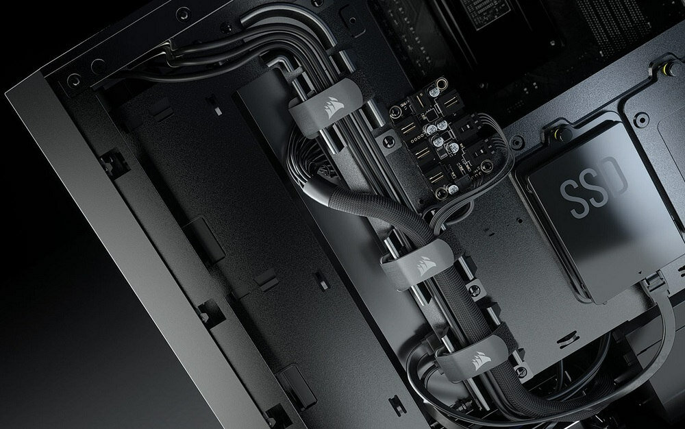 Obudowa CORSAIR iCUE 4000X RGB - Mozliwosci konfiguracji