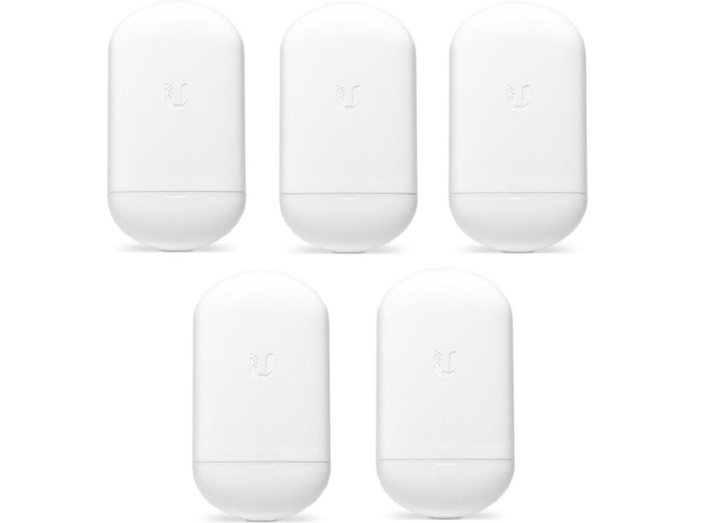 Punkt dostępu UBIQUITI NanoStation 5AC Loco Zestaw pięciu białych urządzeń dostępowych ustawionych przodem w dwóch rzędach 