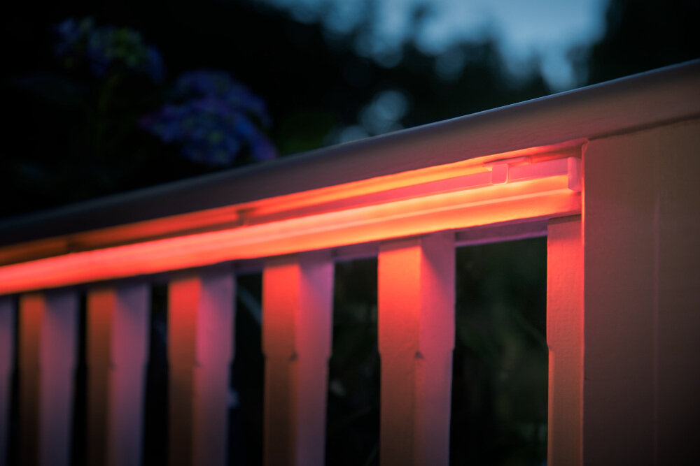 Taśma LED PHILIPS HUE 929002289102 5 m klasa energetyczna A żywotnośc do 25000 godzin temperatura barwowa 2000-6500K