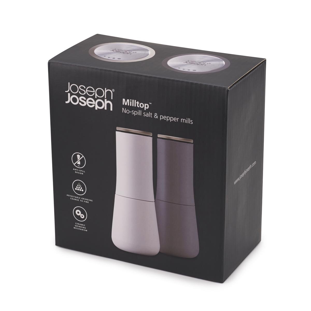 Opakowanie młynków do soli i pieprzu marki Joseph Joseph, model Milltop, z funkcją regulacji mielenia. Na opakowaniu widoczne są dwa młynki oraz ikony przedstawiające cechy produktu, takie jak \'anti-spill design\' i \'ceramic mechanism\'.