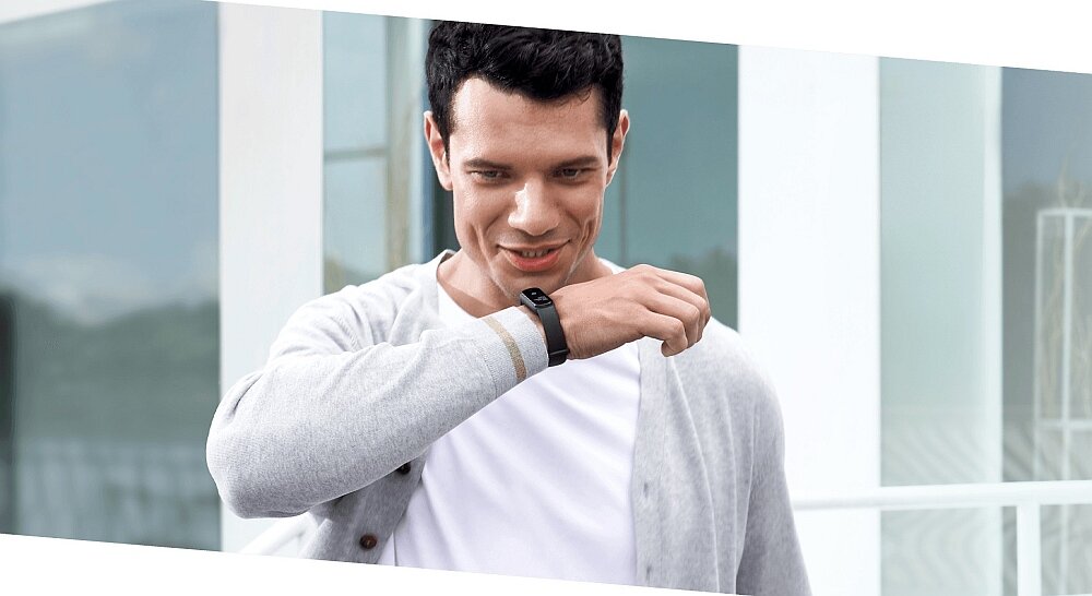 Smartband AMAZFIT Band 5 ekran bateria pasek koperta ładowanie pomiar tętno puls krew tlen sen spanie sport ćwiczenia zdrowie