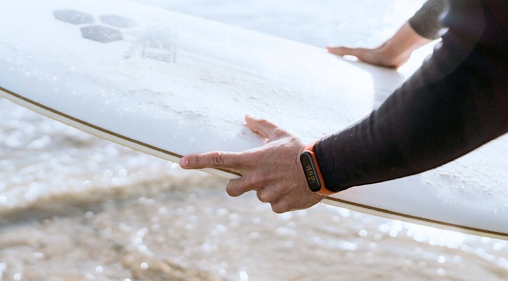 Smartband AMAZFIT Band 5 ekran bateria pasek koperta ładowanie pomiar tętno puls krew tlen sen spanie sport ćwiczenia zdrowie