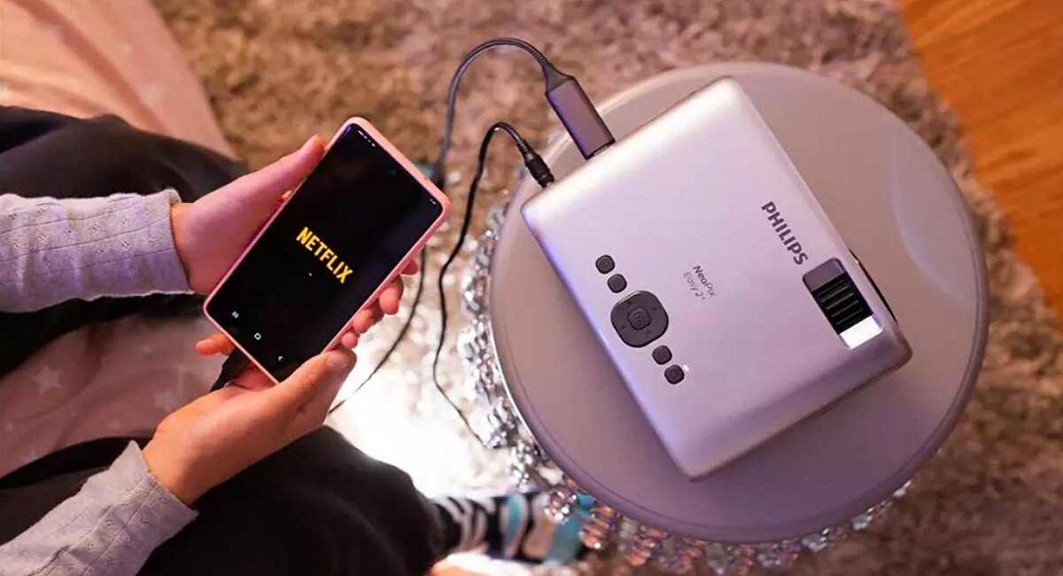 Projektor PHILIPS NeoPix Easy 2+ NPX442 Wbudowany odtwarzacz multimedialny umożliwiający odtwarzanie filmów, zdjęć, a nawet muzyki z pamięci USB Idealny projektor domowy