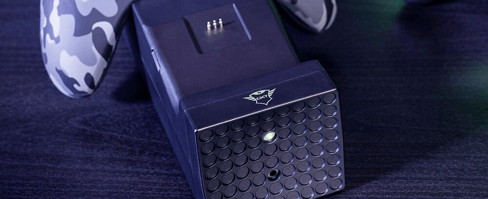 Stacja ładująca TRUST Xbox Series X-S Duo GXT 250 ładowanie pady akumulatorki granie konsola gaming