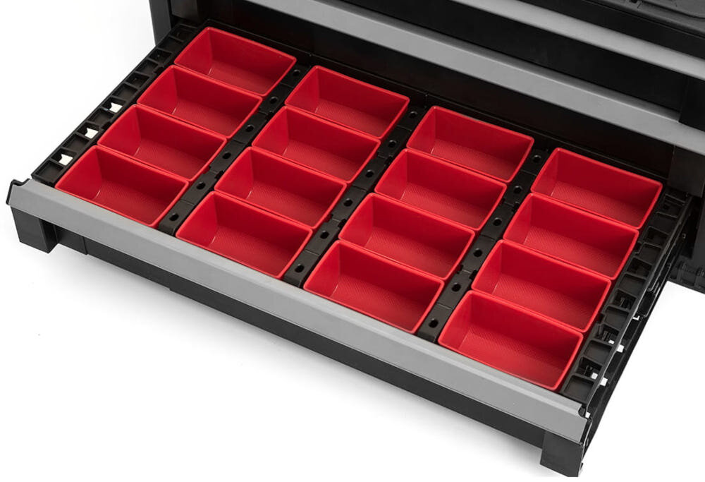 Regał 3 szuflady KETER Tool Chest otwarta jedna z szuflad w szufladzie pojemniki białe tło 16 pojemników układ wnętrza dopasowany do aktualnych potrzeb łatwo oddzielić różne typy elementów przejrzystość kontrolę nad zapasami