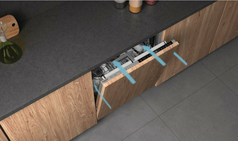 Zmywarka HOTPOINT ARISTON HFC 3C26 F X ActiveDry