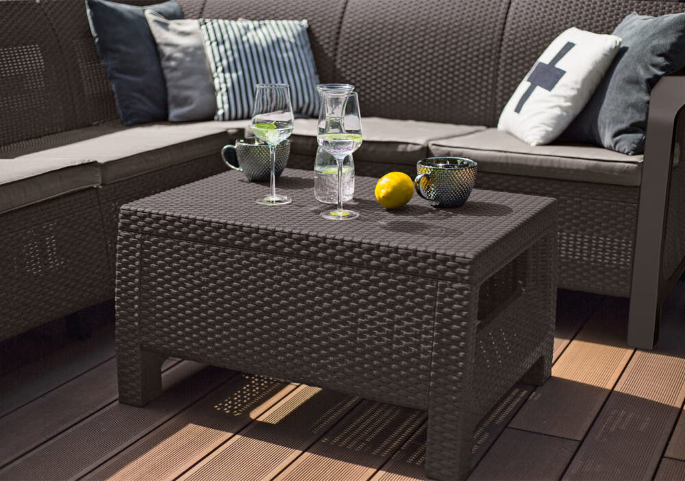 Stolik ogrodowy KETER Corfu 207786 Brązowy płaski blat odporny na zmienne warunki pogodowe wymiary 77 x 57 x 42 cm obciążenie do 75 kg