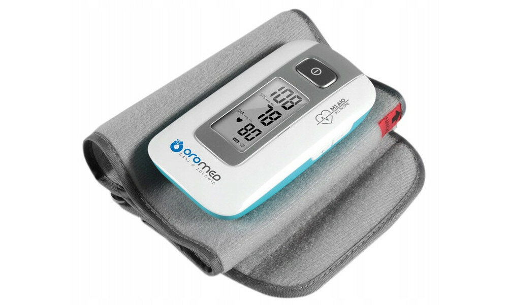 Ciśnieniomierz ORO-MED ORO-M1 AIO wyglad front