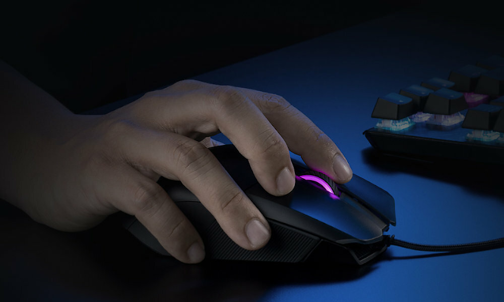 ASUS Rog Chakram Core skos