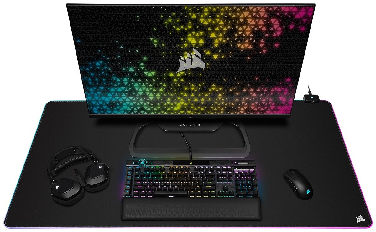 Podkładka CORSAIR MM700 RGB Extended Perfekcyjna podkładka gamingowa komfort stylu gaming Powierzchnia użytkowa Trwałość Proste rozwiązania podświetlenie RGB Odporność na wilgoć Antypoślizgowe wykończenie