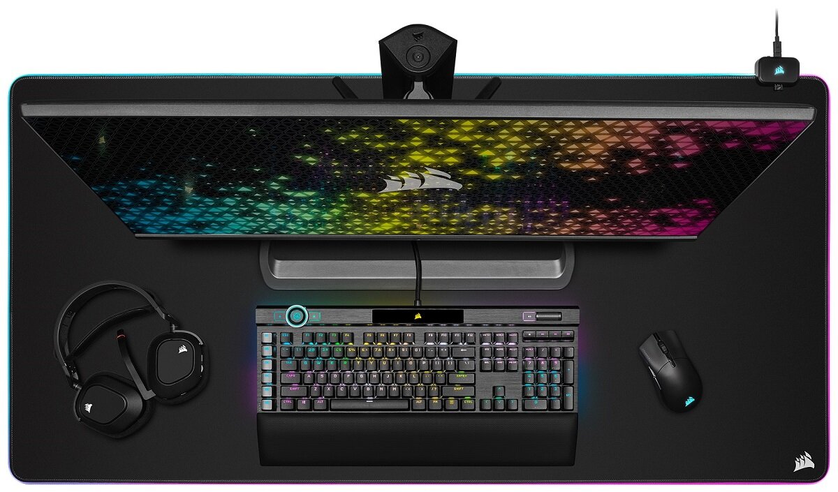 Podkładka CORSAIR MM700 RGB Extended Perfekcyjna podkładka gamingowa komfort stylu gaming Powierzchnia użytkowa Trwałość Proste rozwiązania podświetlenie RGB Odporność na wilgoć Antypoślizgowe wykończenie