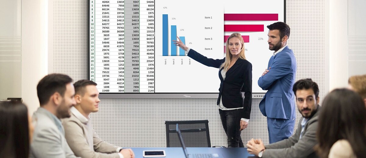 Monitor OPTOMA 3861RK 86 3840x2160px wyświetlacz cale funkcjonalność matryca odświeżanie reakcja złącza rozdzielczość ekran biuro dom praca rozrywka USB wideo audio Ultra HD 4K dotykowy LED jasność kontrast