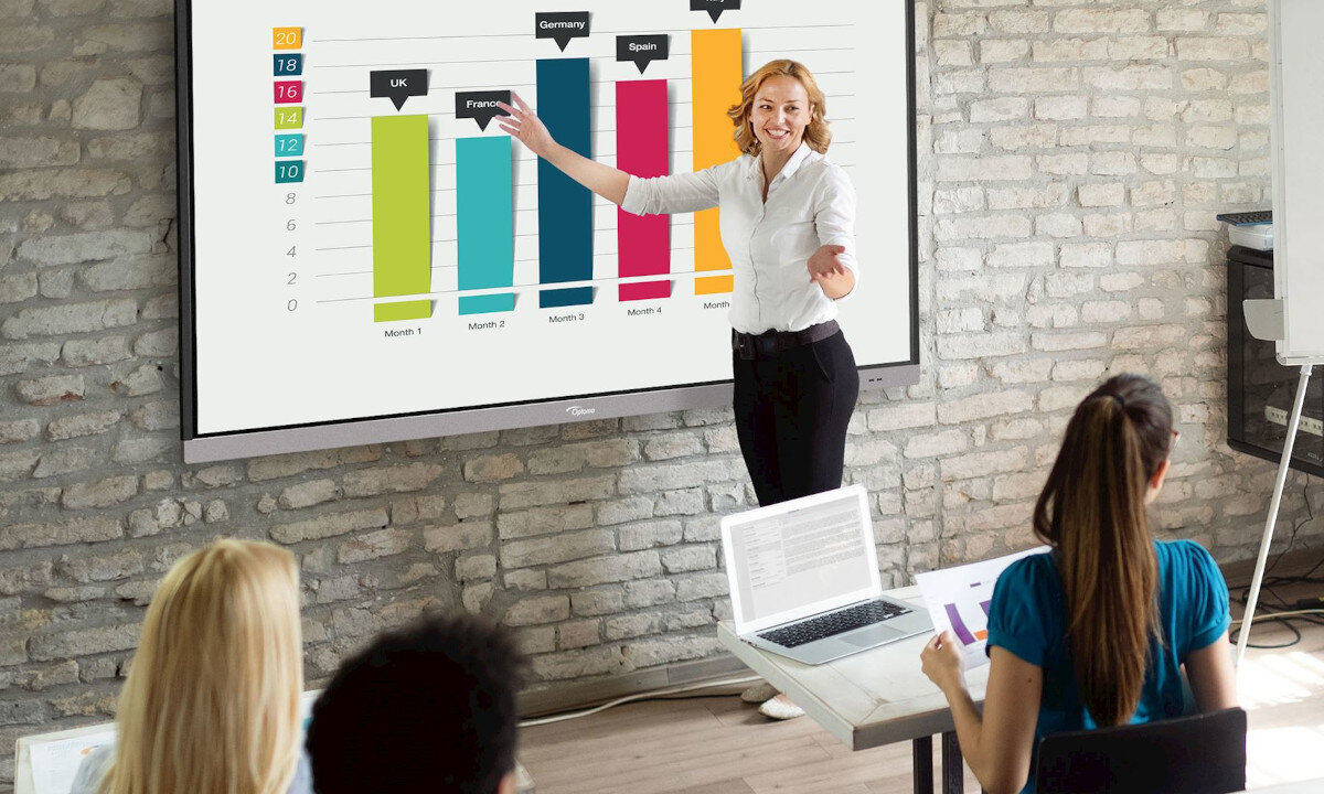 Monitor OPTOMA 3751RK aplikacja TapCast