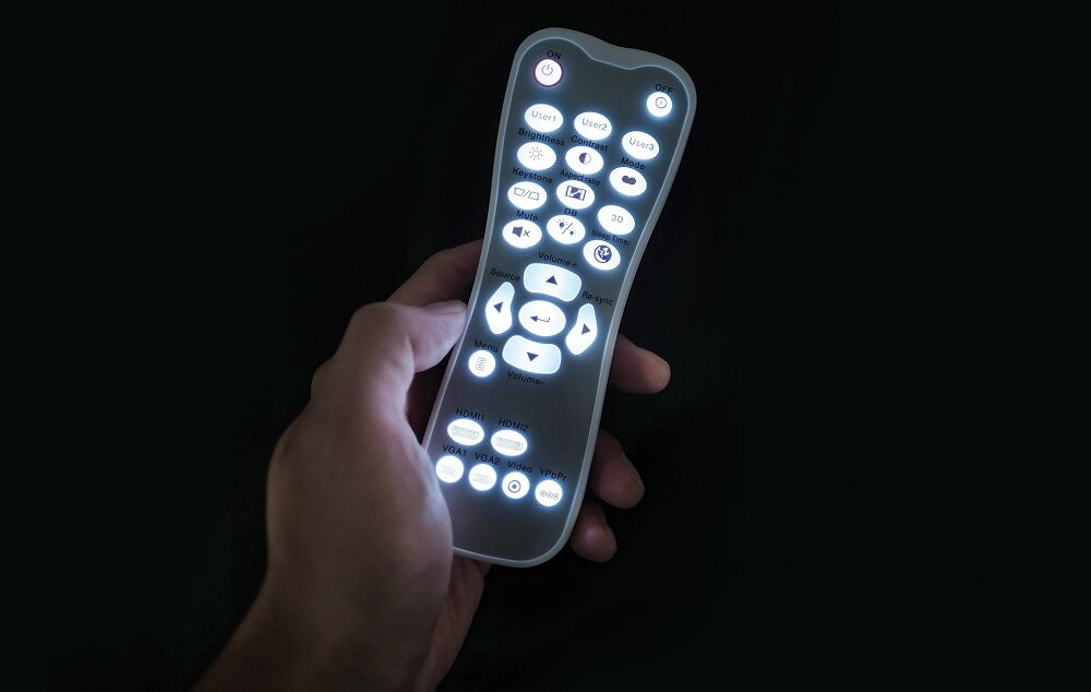Projektor OPTOMA UHD35 - pilot