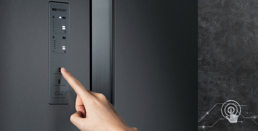 Lodówka HISENSE RS670N4GBE Side by side Nofrost  - Intuicyjna kontrola