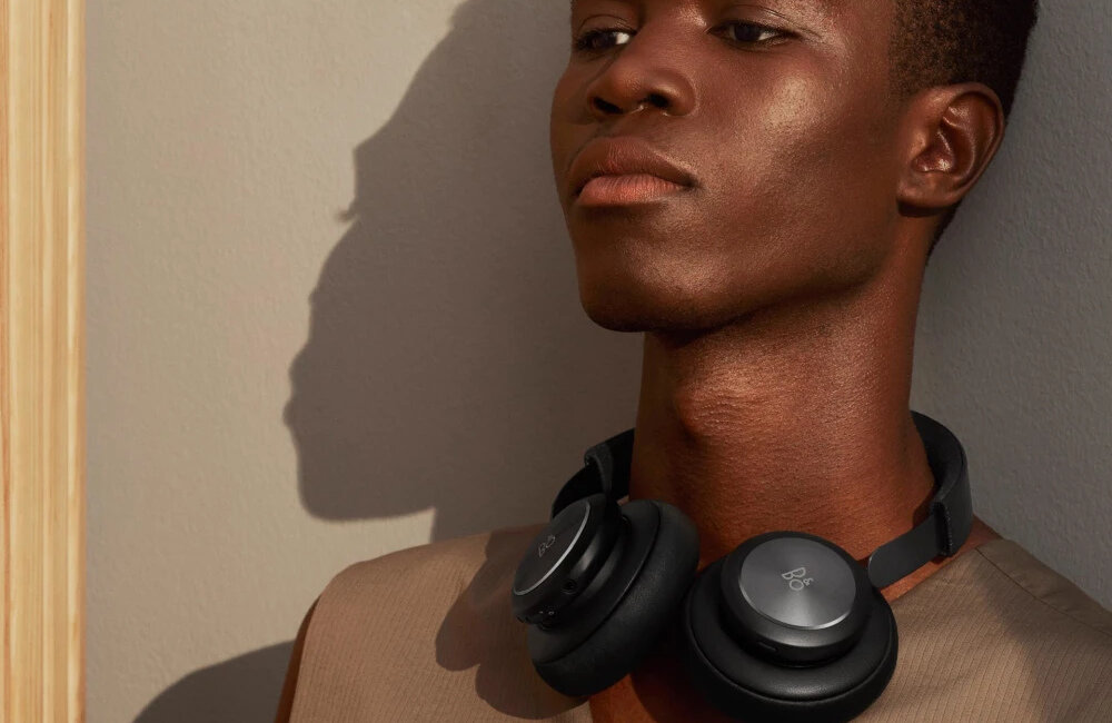 SŁUCHAWKI BLUETOOTH BANG&OLUFSEN BEOPLAY H4 NAUSZNE BEŻOWE czas pracy dźwięk