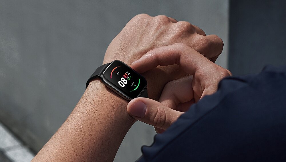 amazfit round smartwatch