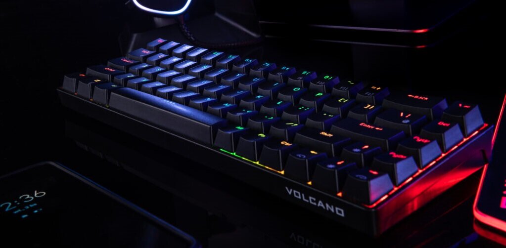 Klawiatura MODECOM Lanparty RGB BT - możliwość podłączenia piąciu urządzeń jednocześnie Bluetooth